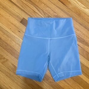 Lululemon Shorts, Size 6